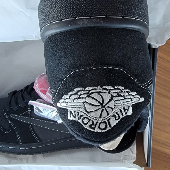 Travis Scott / Jordan main image 4